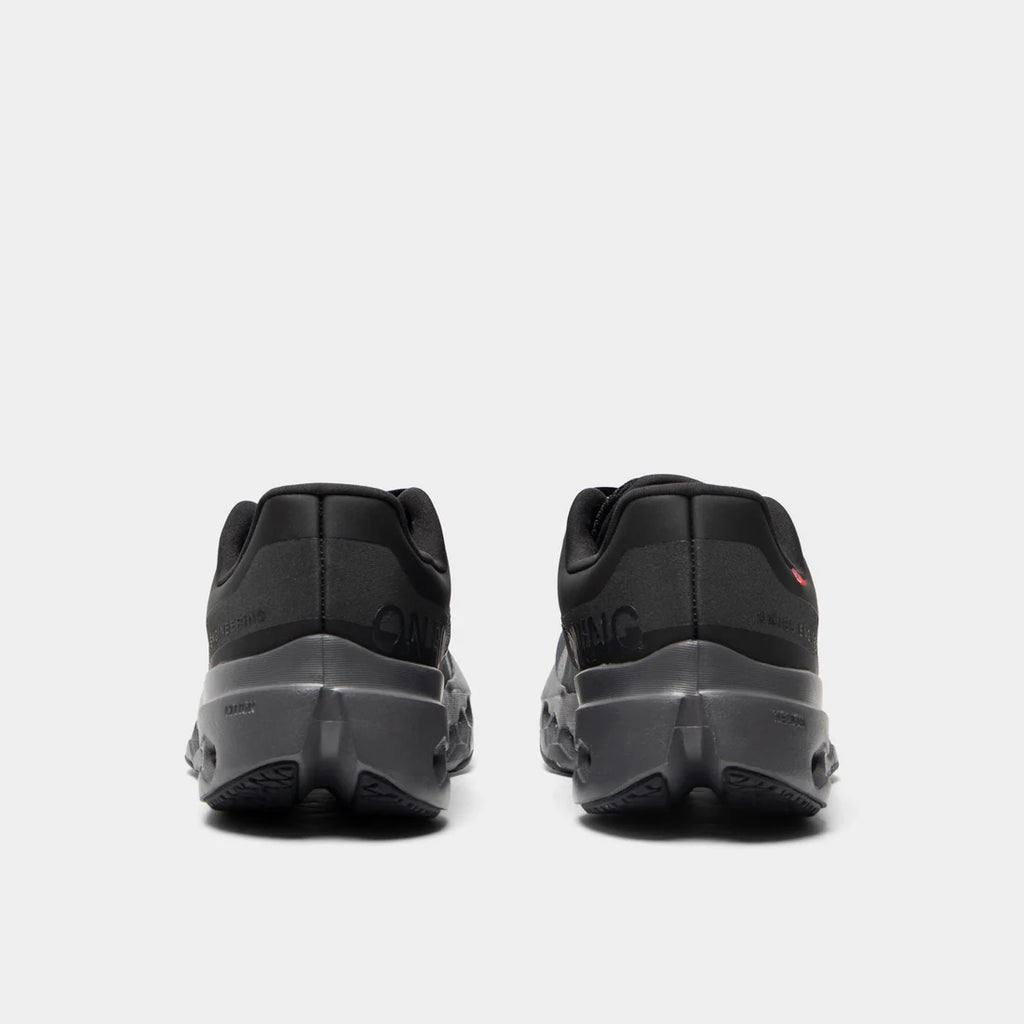 Chaussure On Running Cloudsurfer Next Femme Noir Eclipse