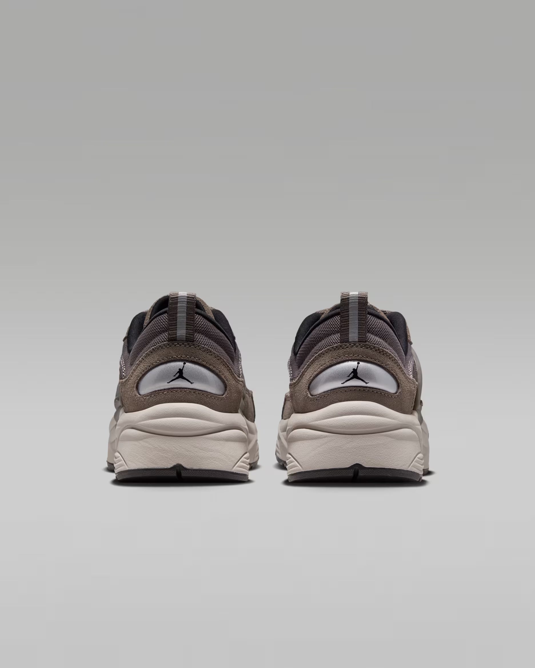 Sneakers Jordan Homme Trunner O/S