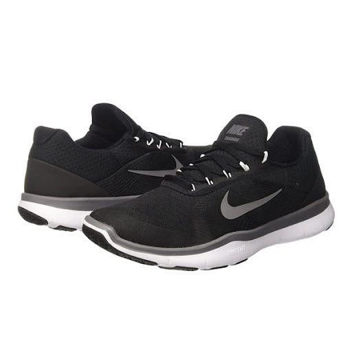Nike Free Trainer V7 Noires et Blanches