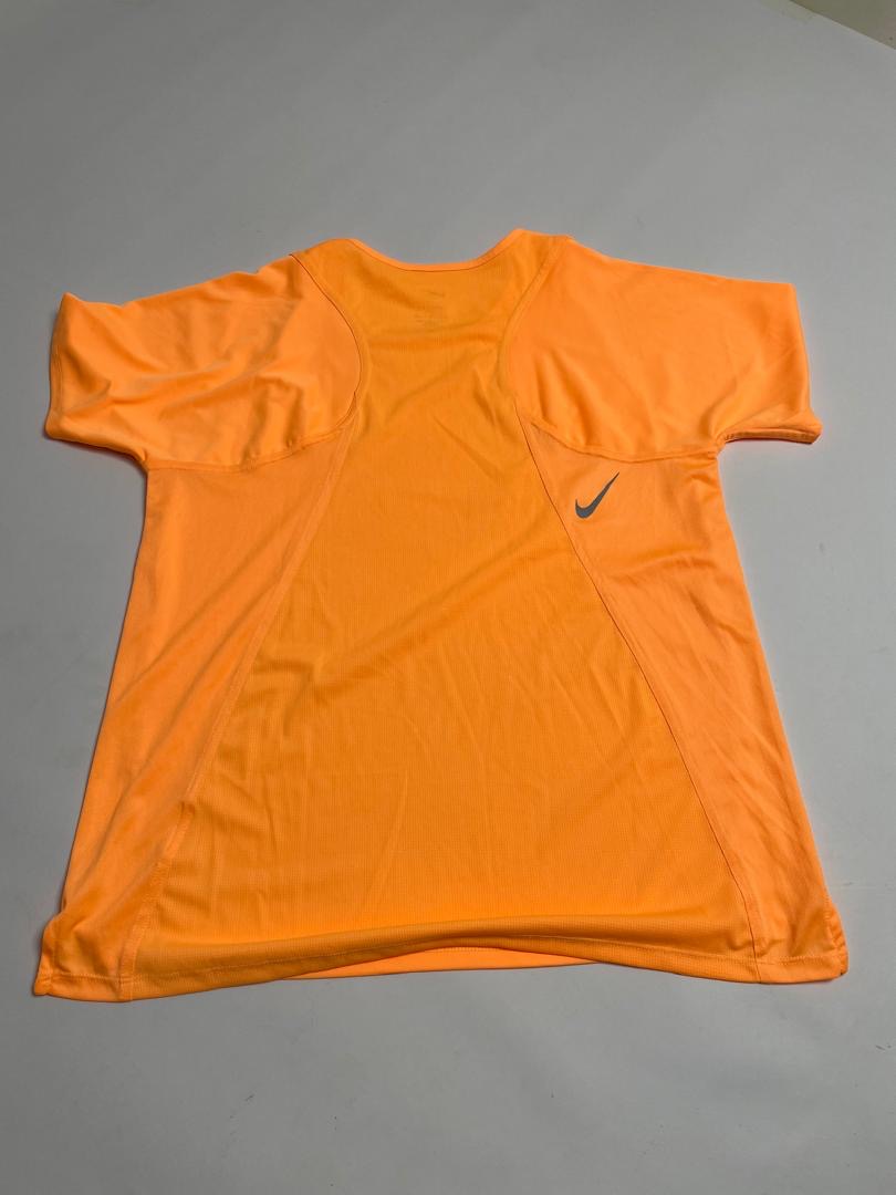 T-shirt Nike Femme Orange Vif Manches Courtes