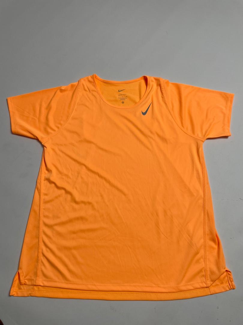 T-shirt Nike Femme Orange Vif Manches Courtes