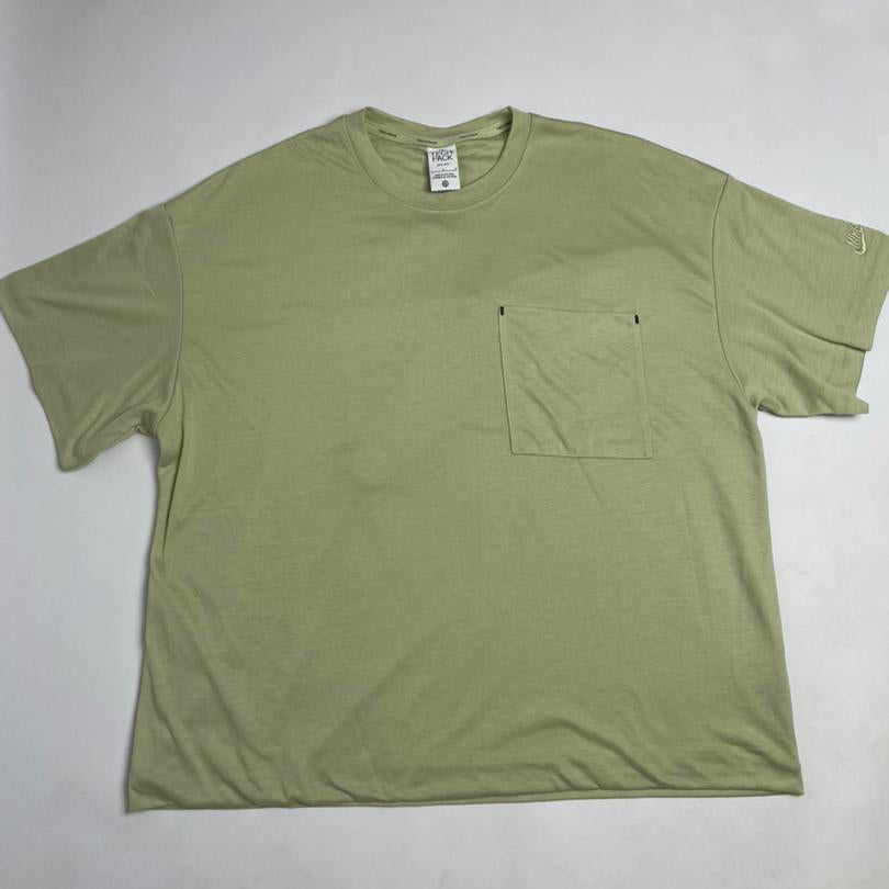 T-Shirt Nike Pocket Olive