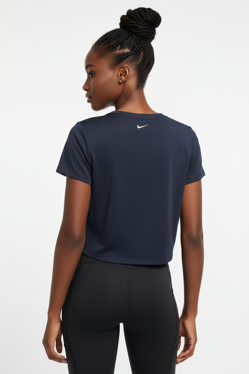 Mannequin femme avec crop top Nike bleu marine - Vue de dos