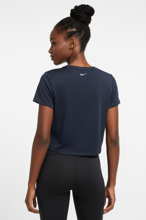 Mannequin femme avec crop top Nike bleu marine - Vue de dos