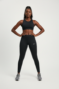 Mannequin femme avec legging Nike noir - Vue de face
