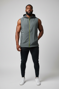 Mannequin sportif avec barbe vue de face