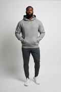 Mannequin sportif avec barbe vue de face