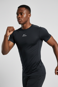 Mannequin sportif vue trois-quarts